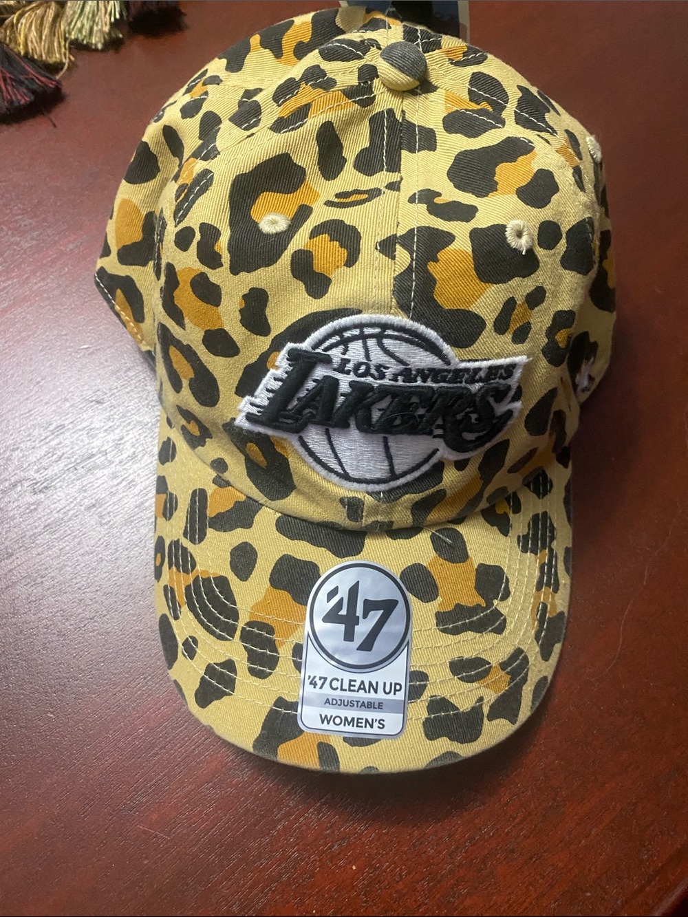 🏀Los Angeles Lakers Leopard '47 Brand Clean Up Women's Adjustable🐆